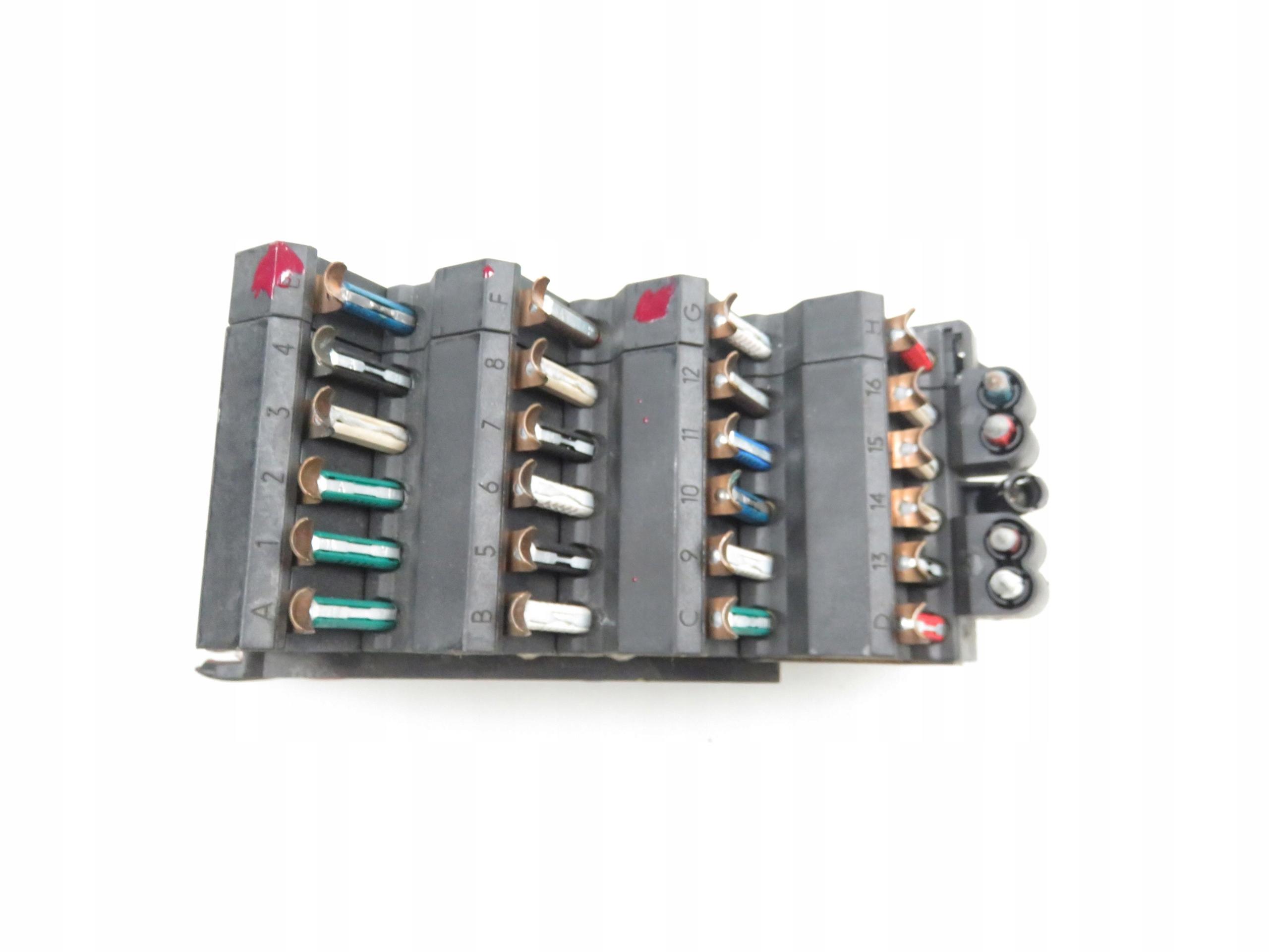 124540T250 - Блок предохранителей MERCEDES-BENZ W124