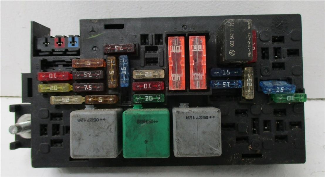 Блок предохранителей MERCEDES M W164 A1645400672