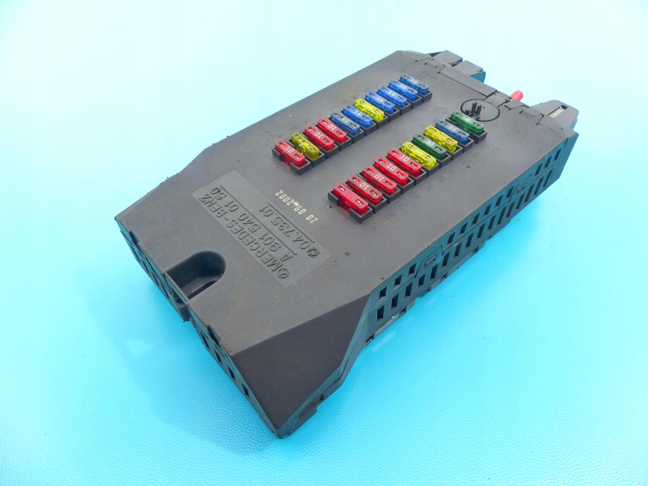 A9015400150 - БЛОК ЗАПОБІЖНИКІВ MERCEDES SPRINTER І 903