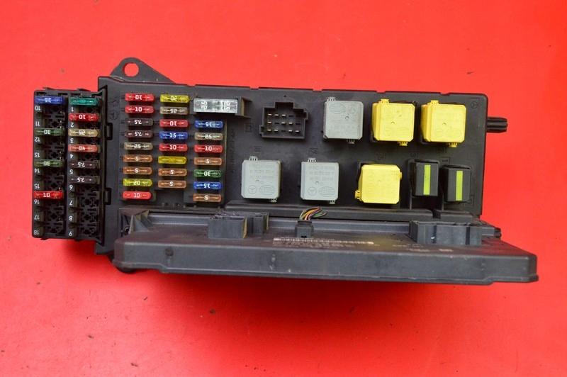 Блок запобіжників MERCEDES SPRINTER W906 2.2