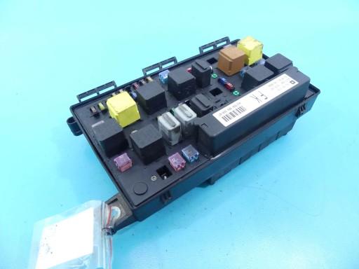 БЛОК ПРЕДОХРАНИТЕЛЕЙ МОДУЛЬ ASTRA III H 13191133