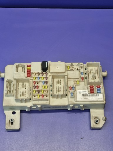 БЛОК ПРЕДОХРАНИТЕЛЕЙ BSI МОДУЛЬ FORD KUGA 7M5T-14A073-JE