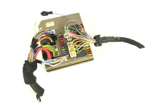 БЛОК ПРЕДОХРАНИТЕЛЕЙ UPC МОДУЛЬ ЦЭКБС RENAULT CLIO 3 III MODUS 674660A