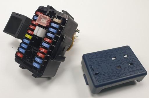 Блок предохранителей opel agila a 1.2 36717-84e1