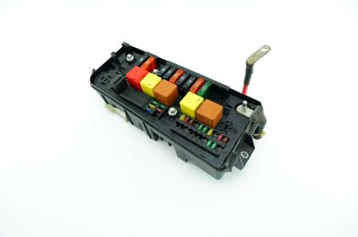 БЛОК ЗАПОБІЖНИКІВ OPEL VECTRA C 13112917