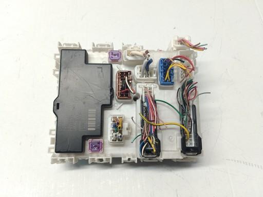 Блок запобіжників p600-9369 suzuki swift mk7