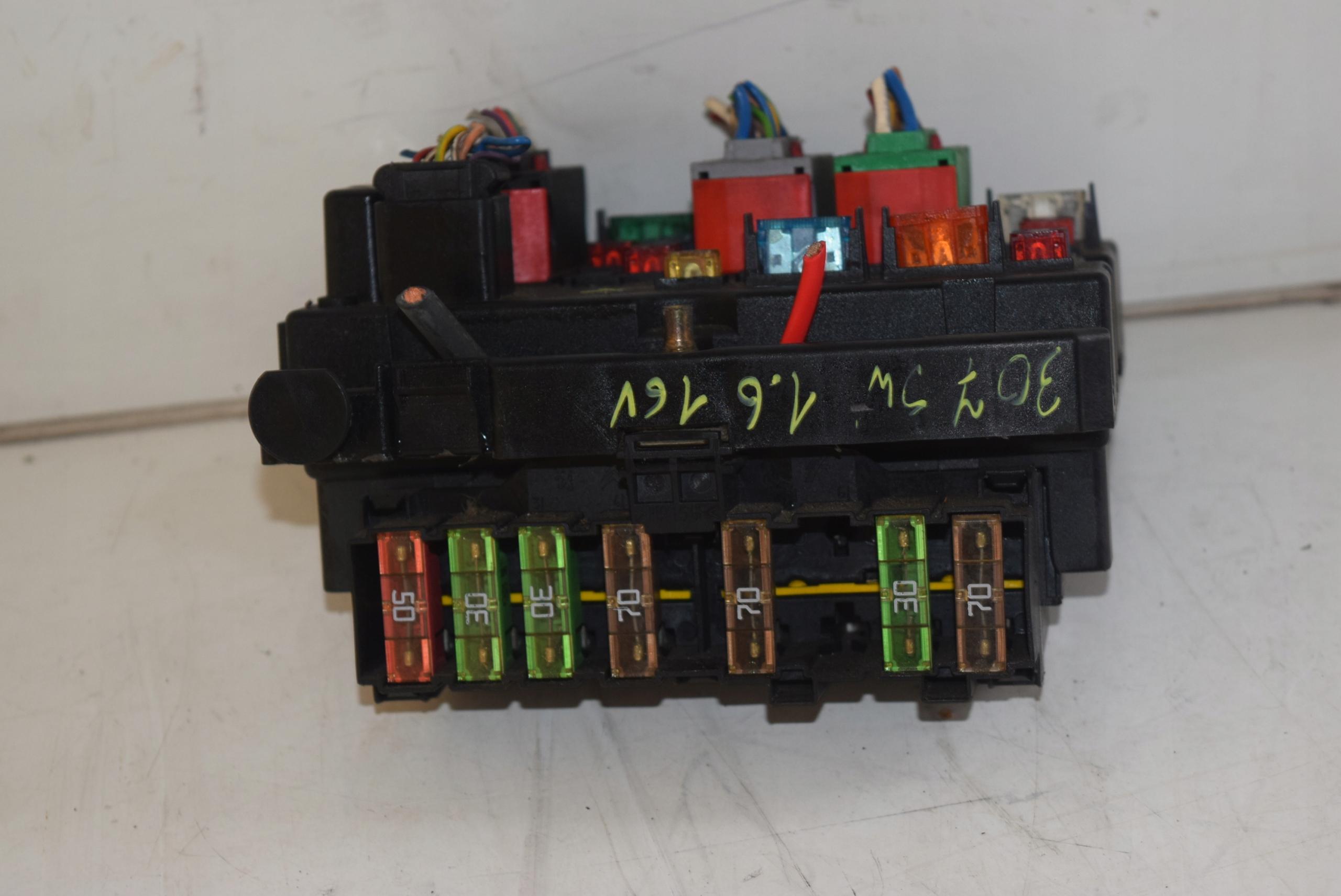 БЛОК ЗАПОБІЖНИКІВ PEUGEOT 307 1.6 16V