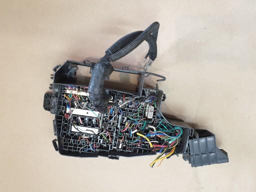 Комплект корпуса реле блока предохранителей mazda 6 gj ghr1-67bf1