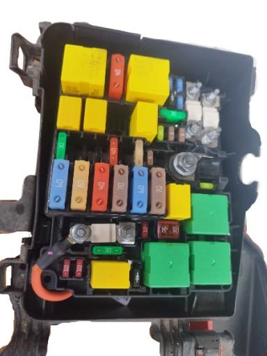 9804848580 - БЛОК ПРЕДОХРАНИТЕЛЕЙ Peugeot 308 2019