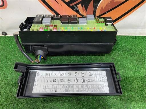 LR063107 - Блок предохранителей RANGE L405 FPLA-14290J-CC