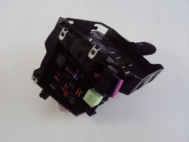 3Q0907530L - БЛОК ЗАПОБІЖНИКІВ SEAT ARONA 18-