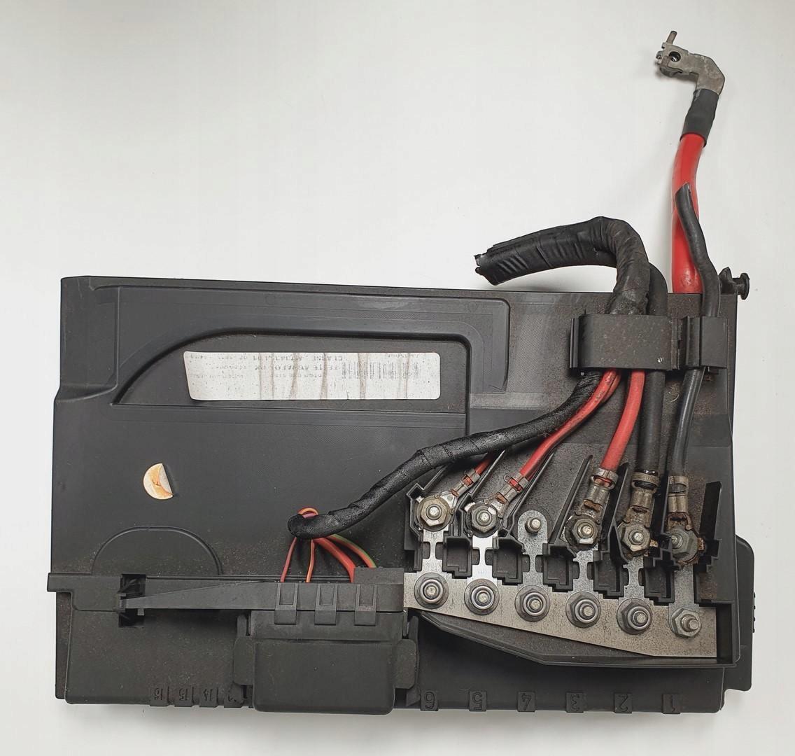 6Q0937550F - БЛОК ПРЕДОХРАНИТЕЛЕЙ SEAT IBIZA III 6L