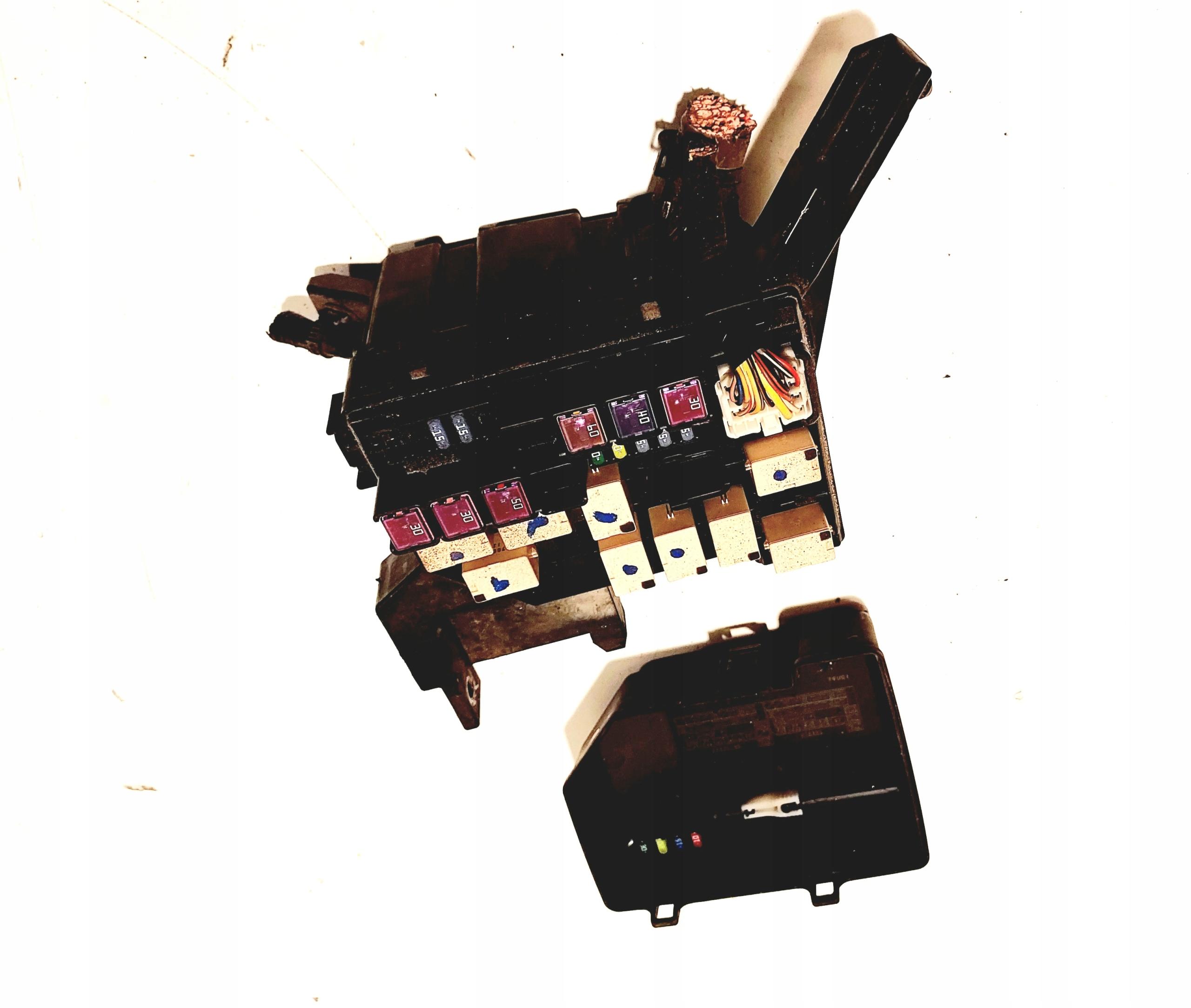 Etrert54767tghbhg3q - БЛОК ЗАПОБІЖНИКІВ SUZUKI SX4 1.6 B