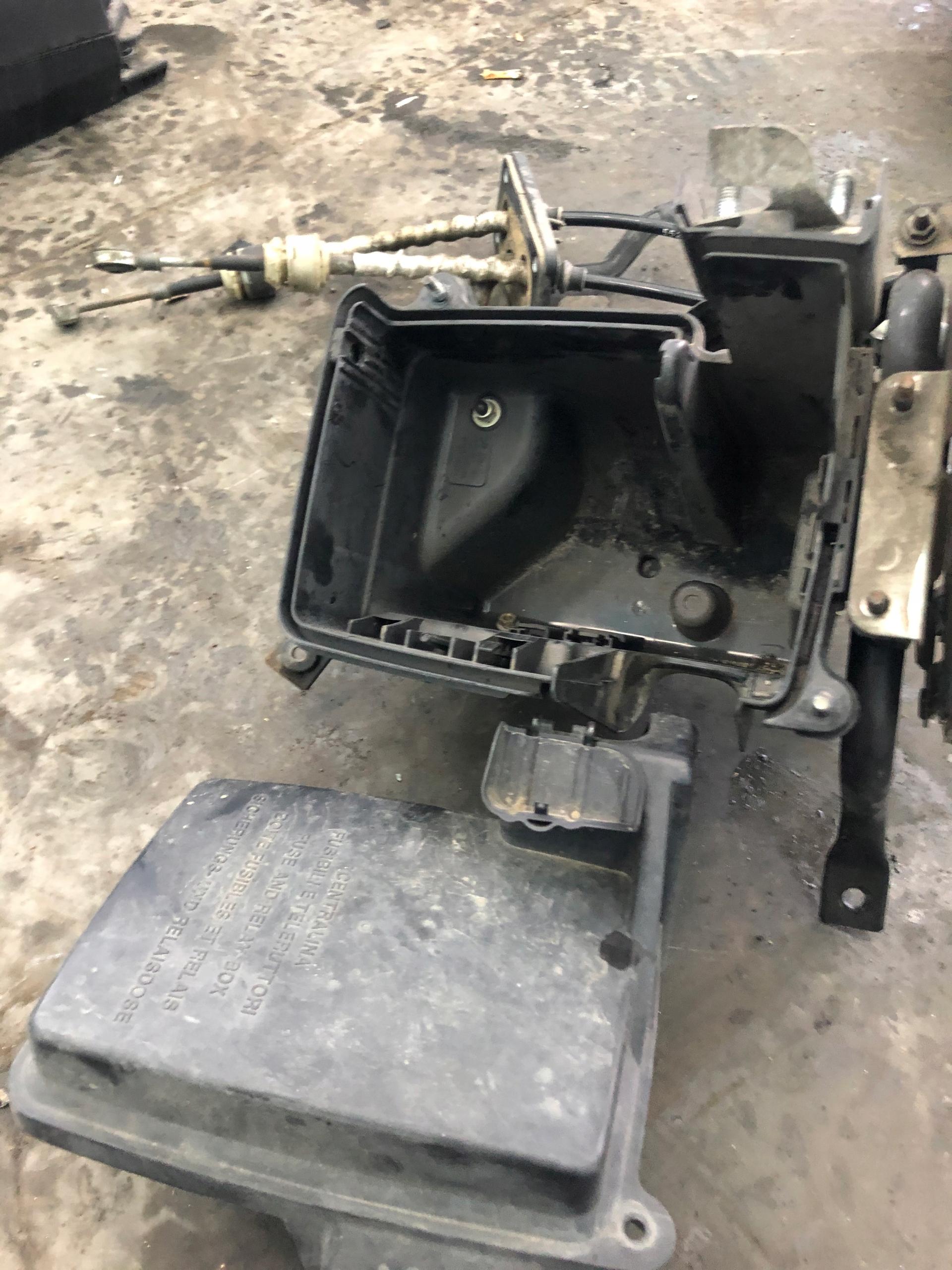 БЛОК ПРЕДОХРАНИТЕЛЕЙ BOXER DUCATO JUMPER 2006-14