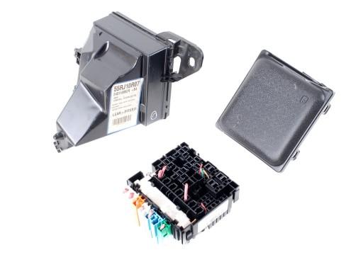 243820001R - КОРПУС ПРЕДОХРАНИТЕЛЯ LAGUNA III LATITUDE