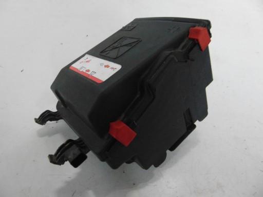 9804681780 - Блок предохранителей PEUGEOT 308 T9