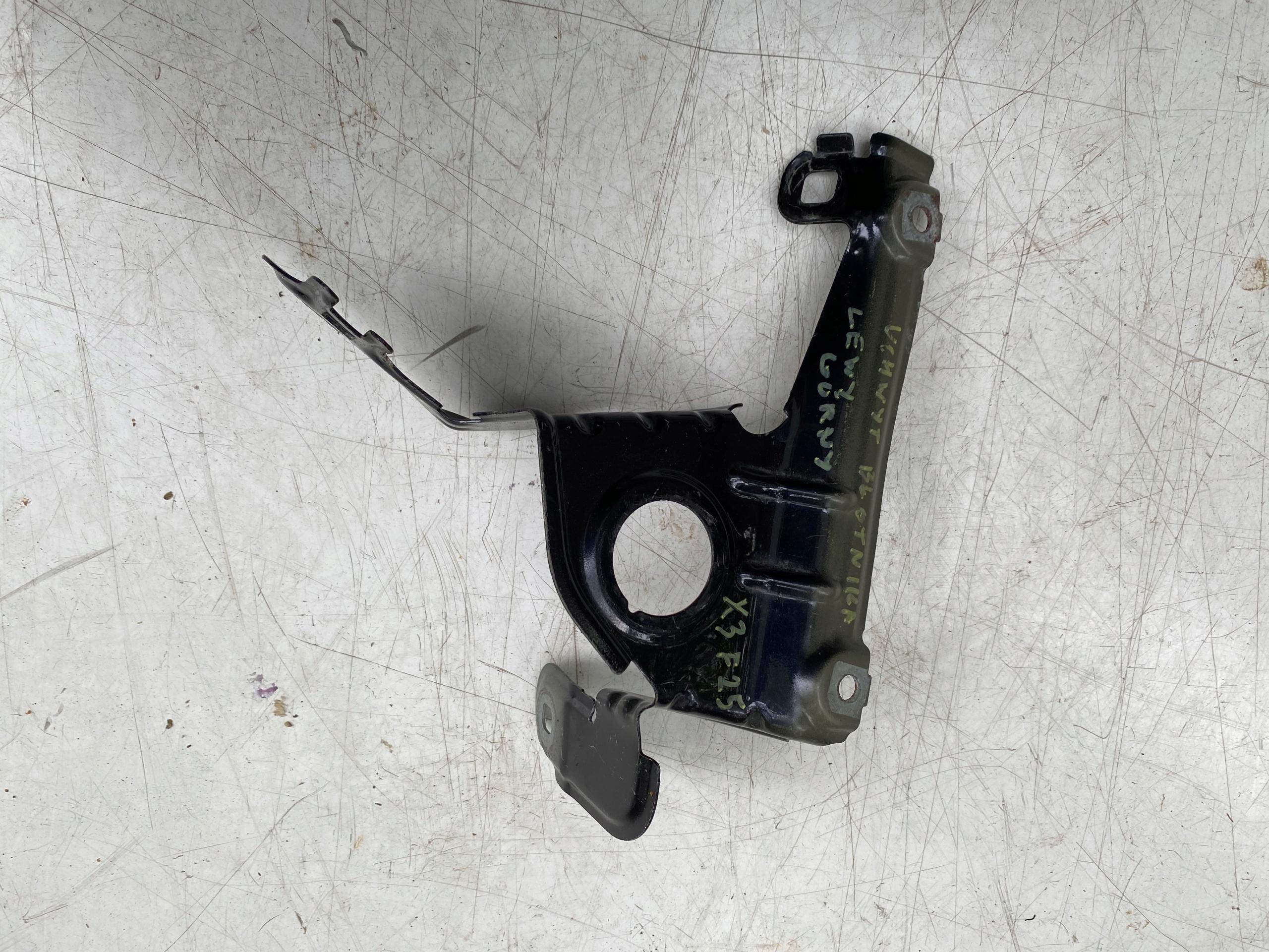 758061 - Брызговик передний левый BMW X3 F25