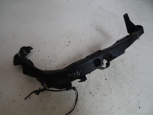 КРОПЛЕННЯ ЛАМПИ ПРАВО ПЕРЕДНЄ 7116708 BMW E90