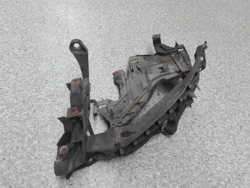 8K0805607L - НАКЛАДКА БАМПЕРА ЛІВА - AUDI A4 B8