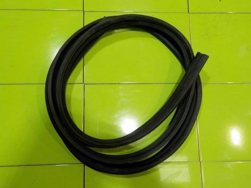 Smart FORTWO II 451 уплотнение двери переднее левое