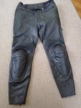 ШКІРЯНІ МОТОЦИКЛЕТИЧНІ ШТАНИ HELD