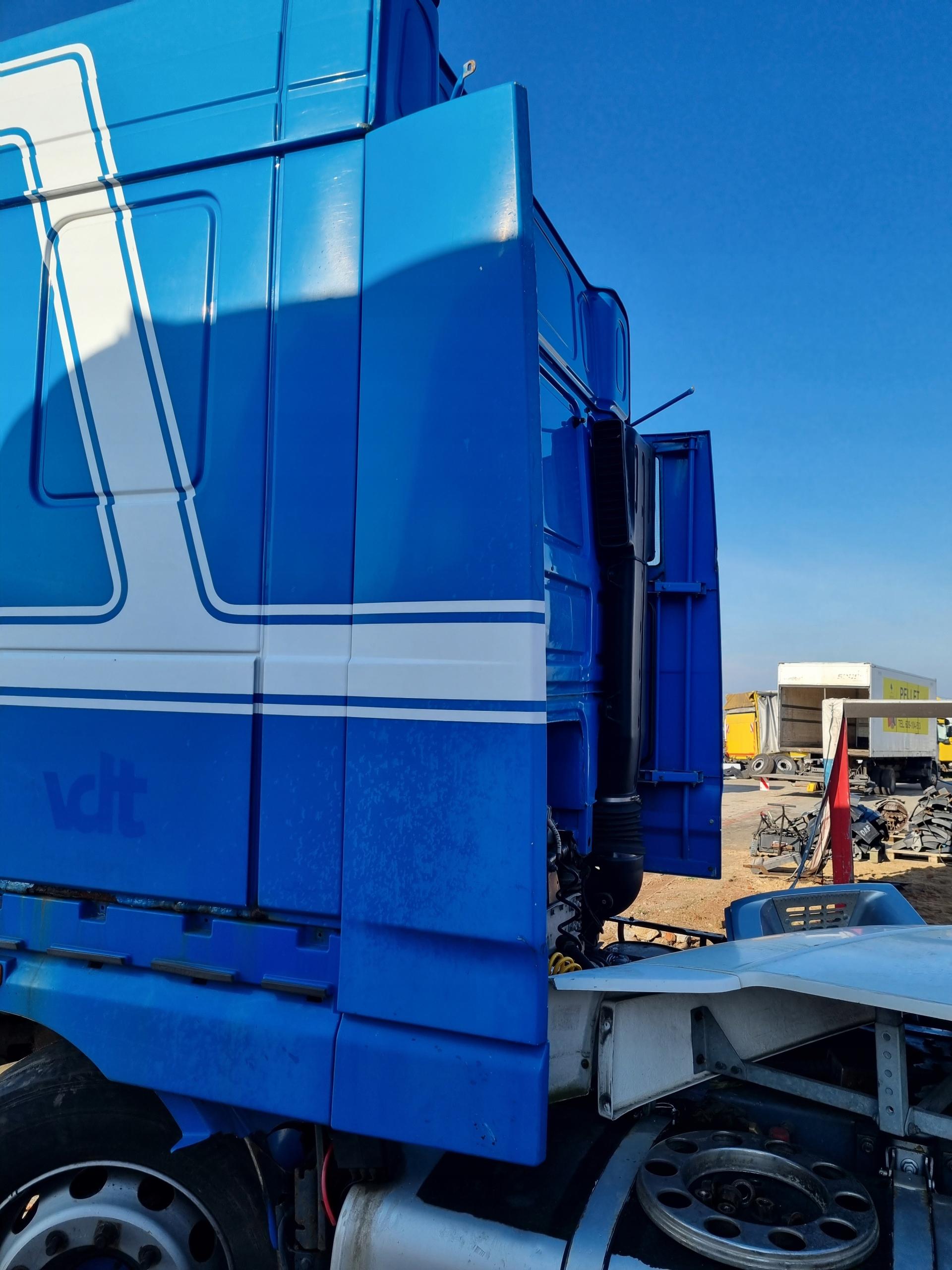 СПОЙЛЕР ZAKABINOWA LH DAF XF 105