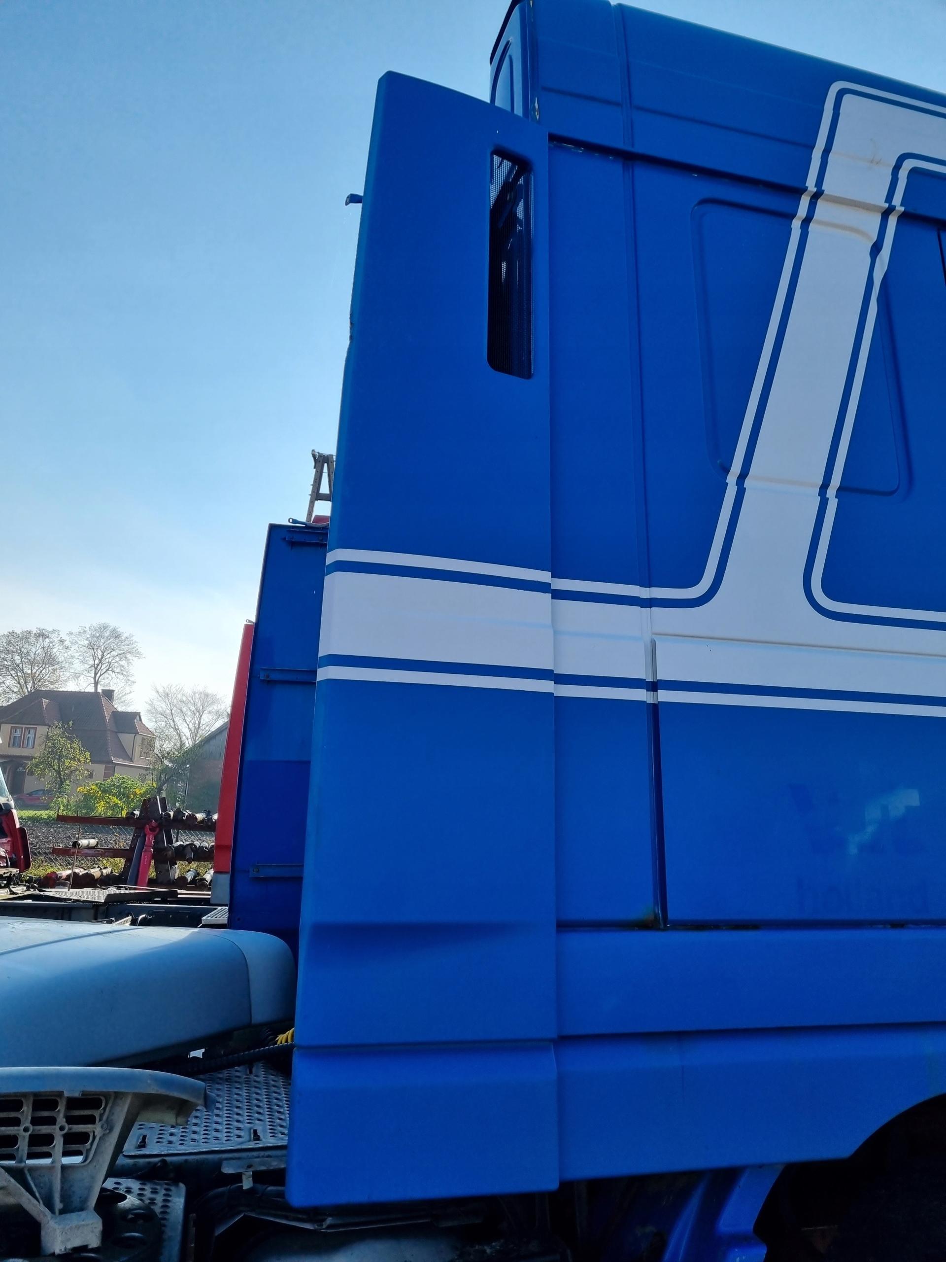 СПОЙЛЕР СПОЙЛЕР ОБТЕКАТЕЛЬ ZAKABINOWA RH DAF XF 105