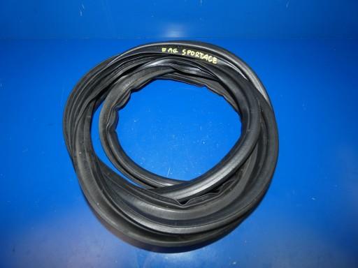 SPORTAGE III ПРОКЛАДКА КРИШКИ БАГАЖНИКА