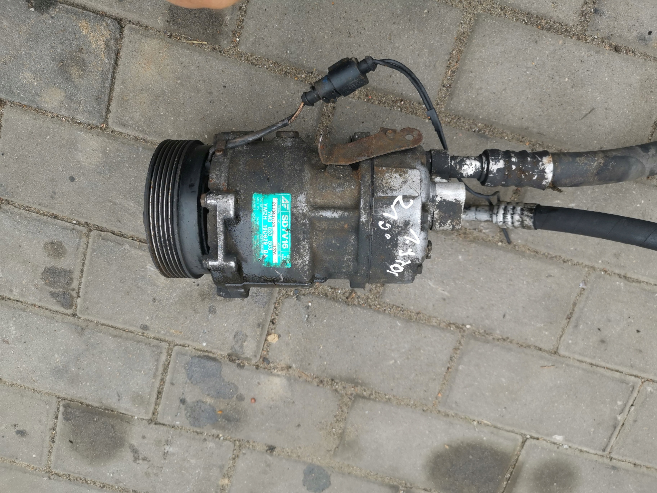 КОМПРЕСОР КОНДИЦІОНЕРА 7M3820803 SHARAN ALHAMBRA