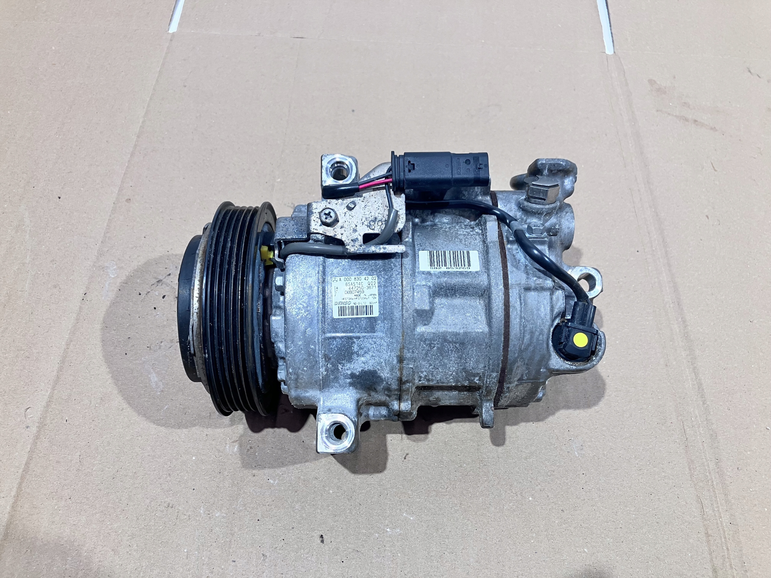 A0008304202 - Компресор кондиціонера A клас W177 1.3 CGI