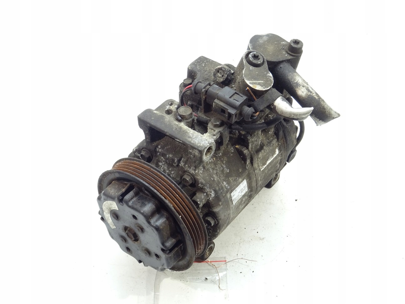 Компресор кондиціонера A4 B6 447220-8433