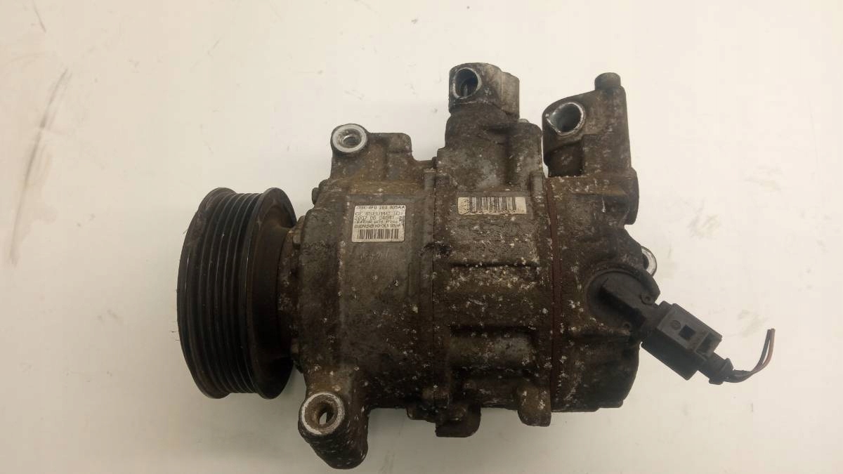 68ITUDR66 - Компрессор кондиционера A6 C6 2.0 TDI 4F0260805AA