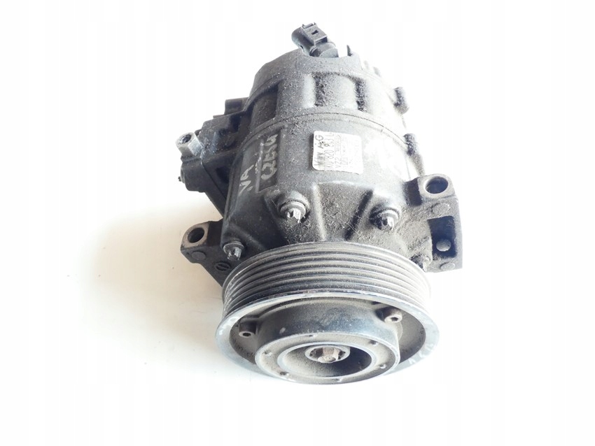 1K0820803L - Компрессор кондиционера Ауди А3 8П0 1.6 Б 1К0820803Л