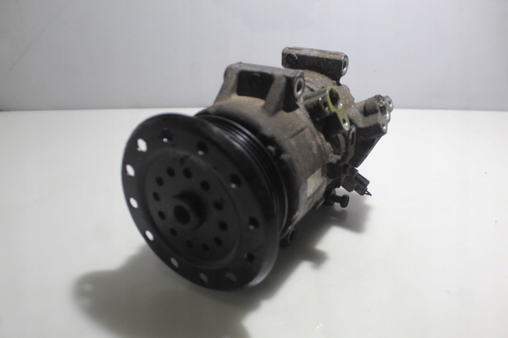 Компресор кондиціонера AVENSIS II T25 2. 0D4D