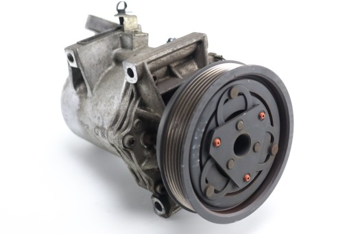 КОМПРЕСОР КОНДИЦІОНЕРА DACIA SANDERO II 8201025121