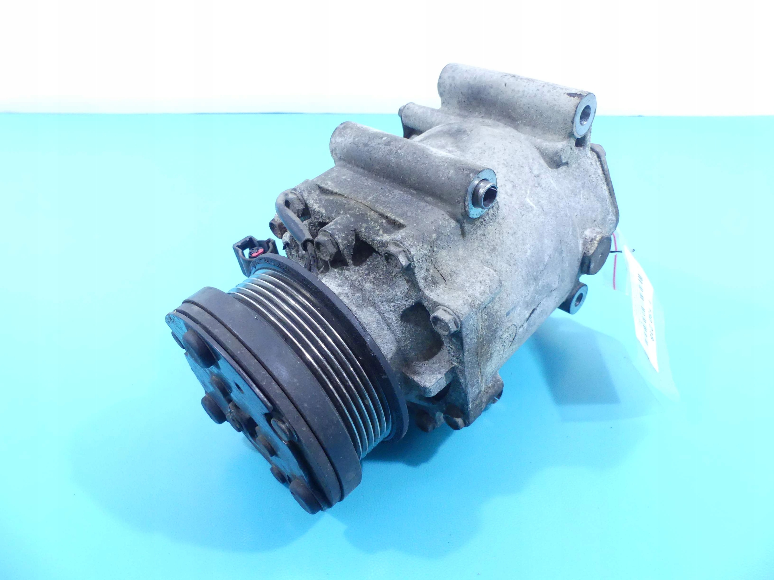 КОМПРЕССОР КОНДИЦИОНЕРА FORD FOCUS MK1 1,6 16