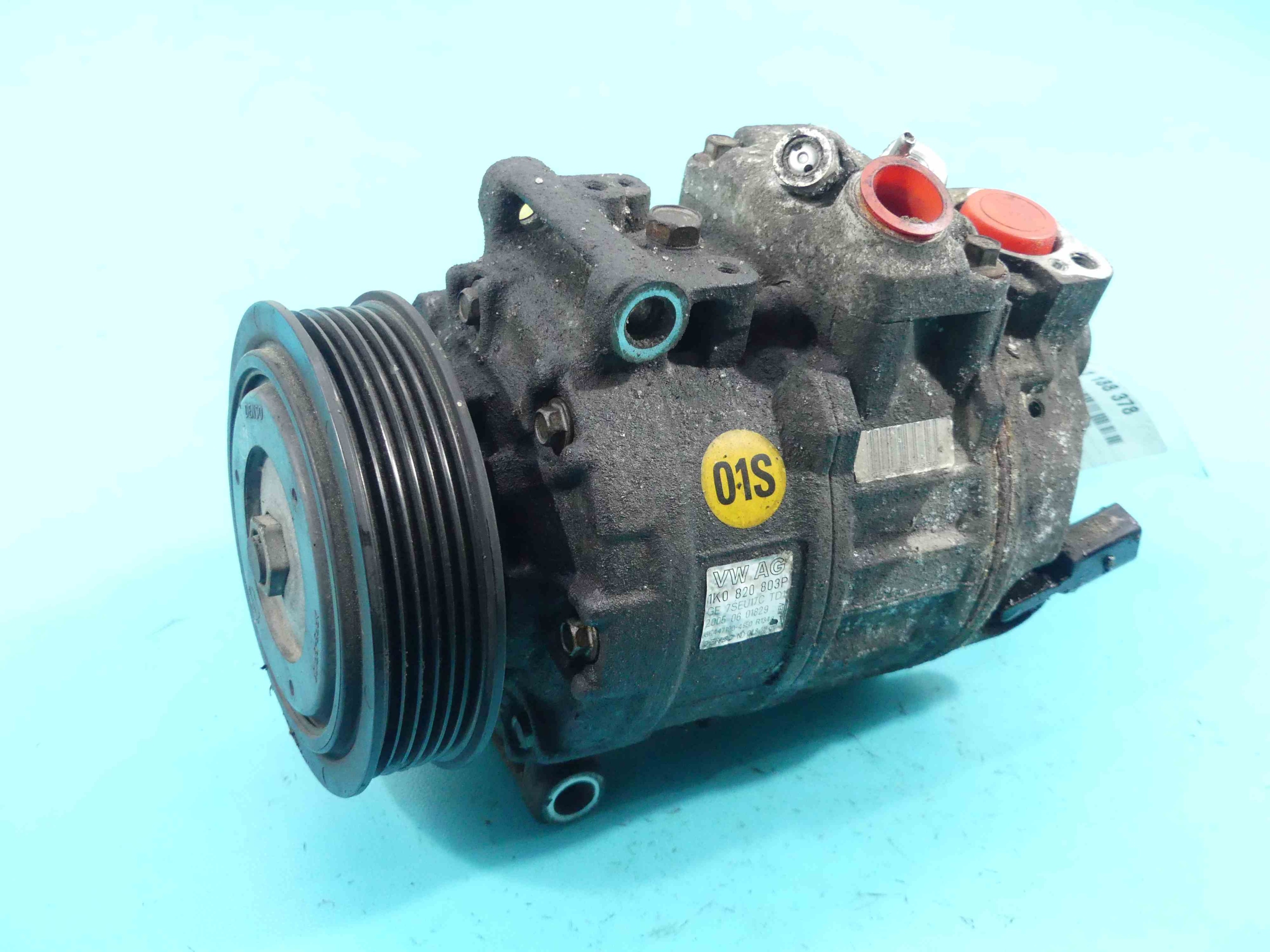 1K0820803P, 7SEU17C - КОМПРЕСОР КОНДИЦІОНЕРА GOLF V 1K0820803P 1.4 16V