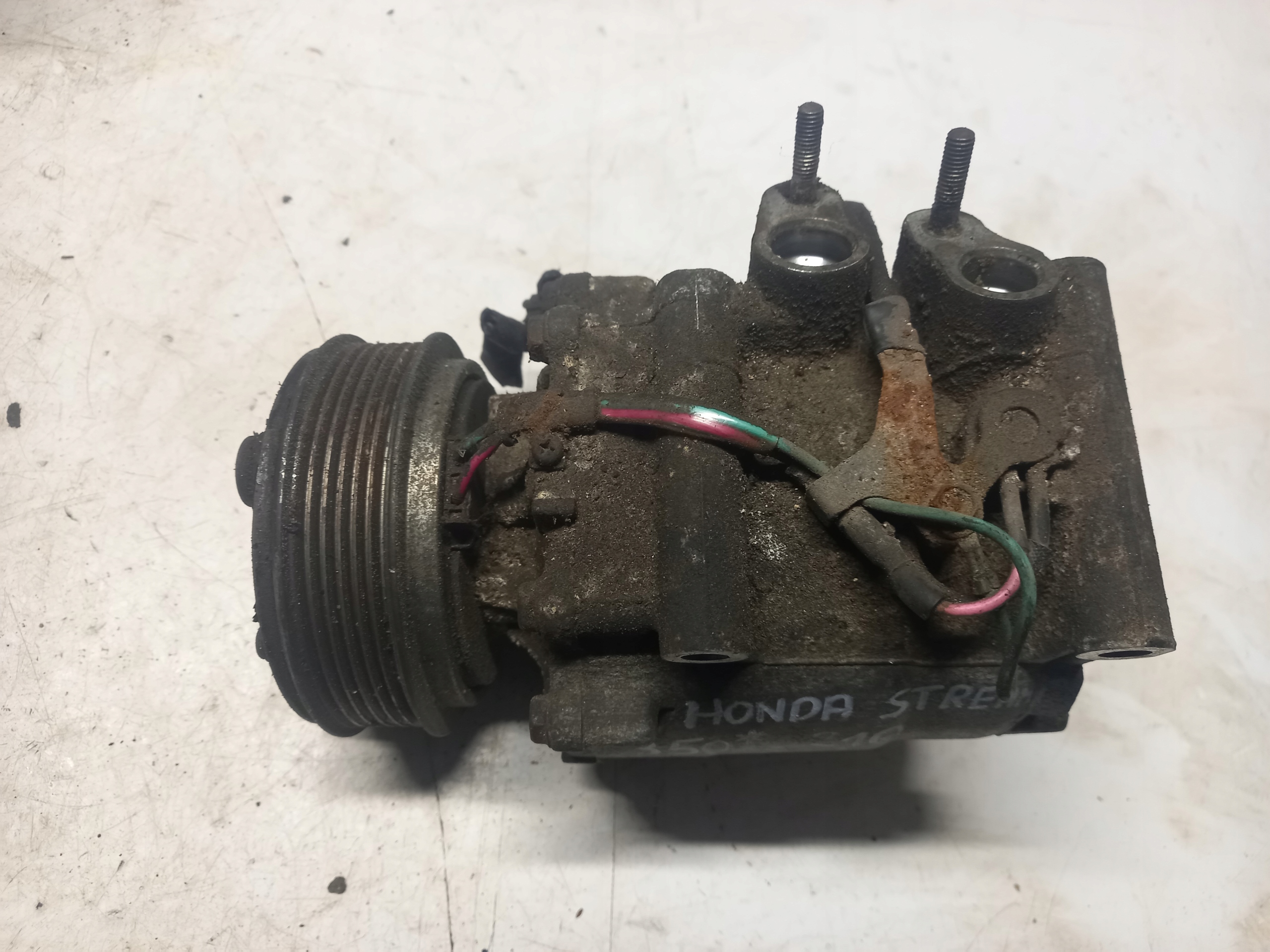 КОМПРЕСОР КОНДИЦІОНЕРА HONDA STREAM