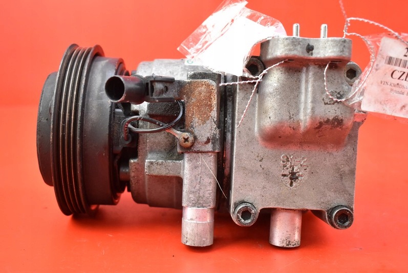 КОМПРЕСОР КОНДИЦІОНЕРА HYUNDAI ELANTRA III 2.0 16V