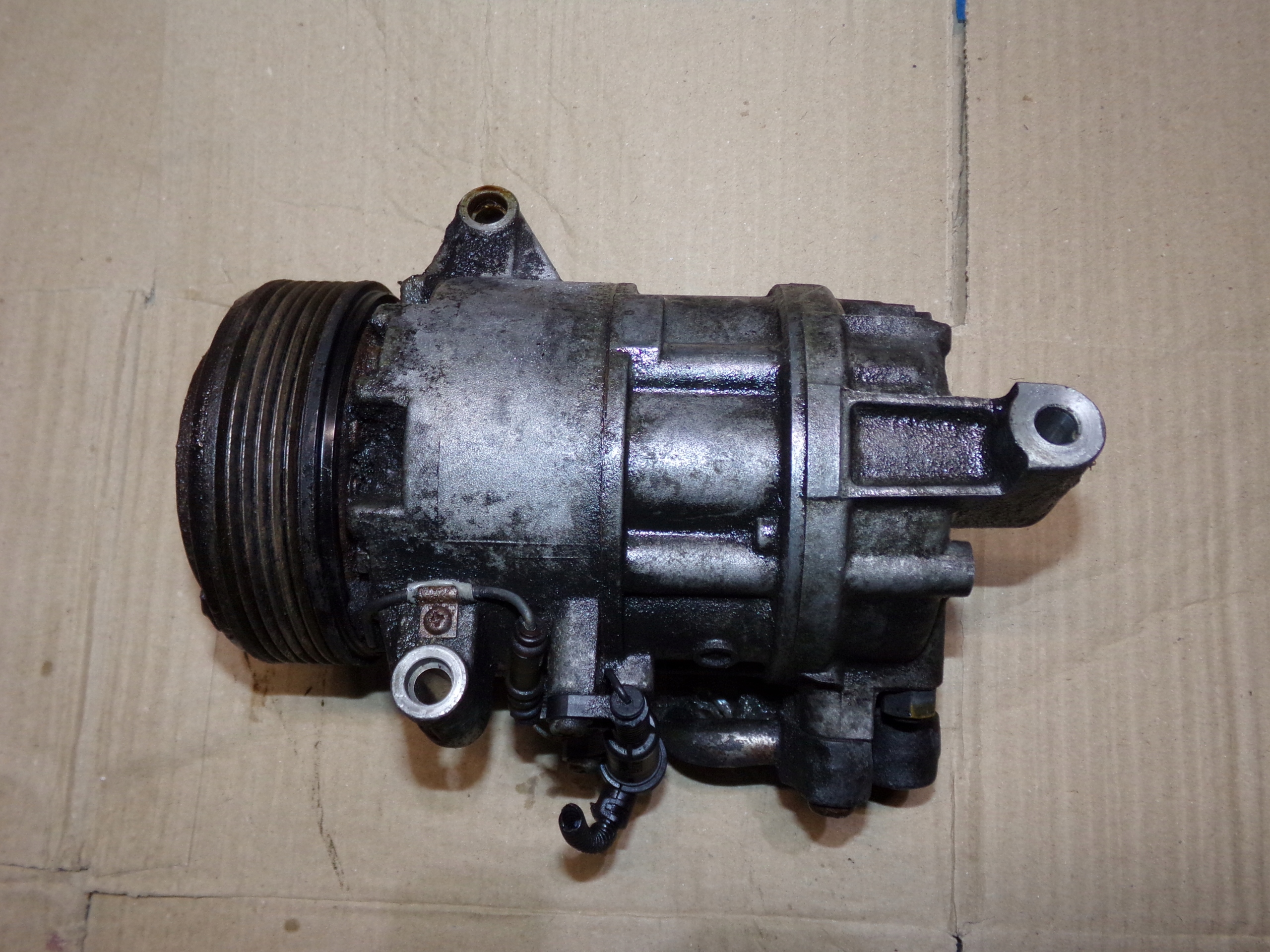 6908660 - Компресор кондиціонера N46 N42 BMW E46