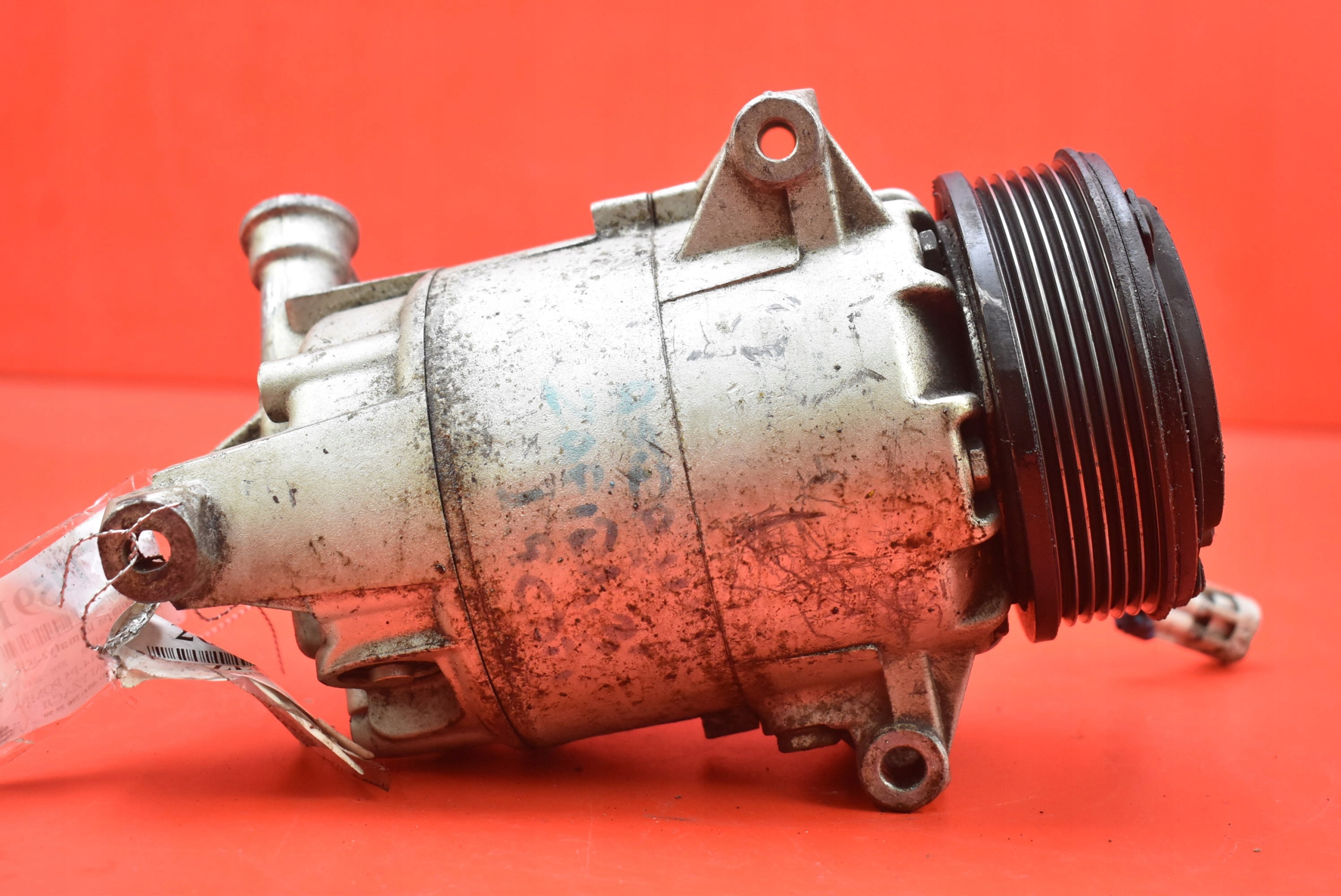 КОМПРЕССОР КОНДИЦИОНЕРА OPEL ZAFIRA B 1.9 CDTI 07R