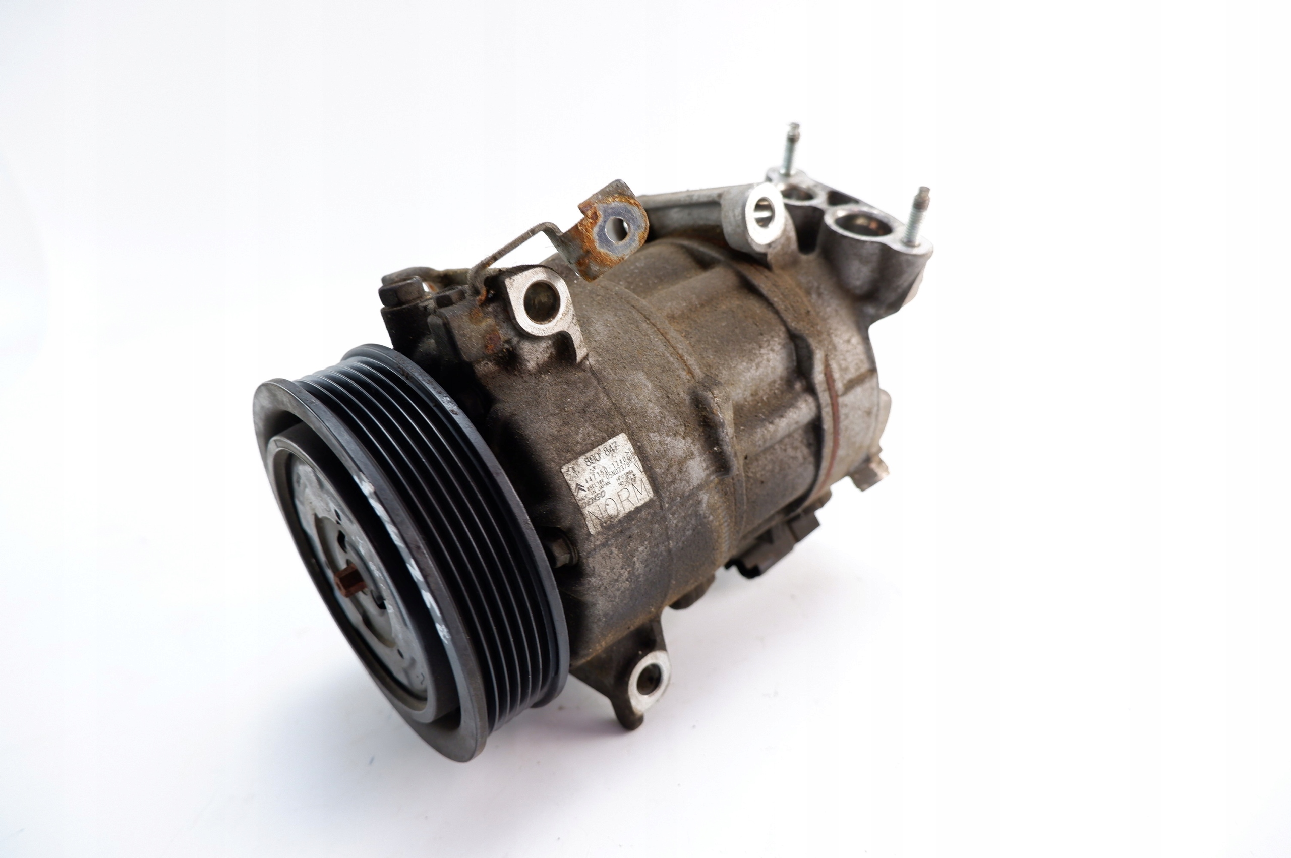 КОМПРЕССОР КОНДИЦИОНЕРА PEUGEOT 3008 И 1 890847