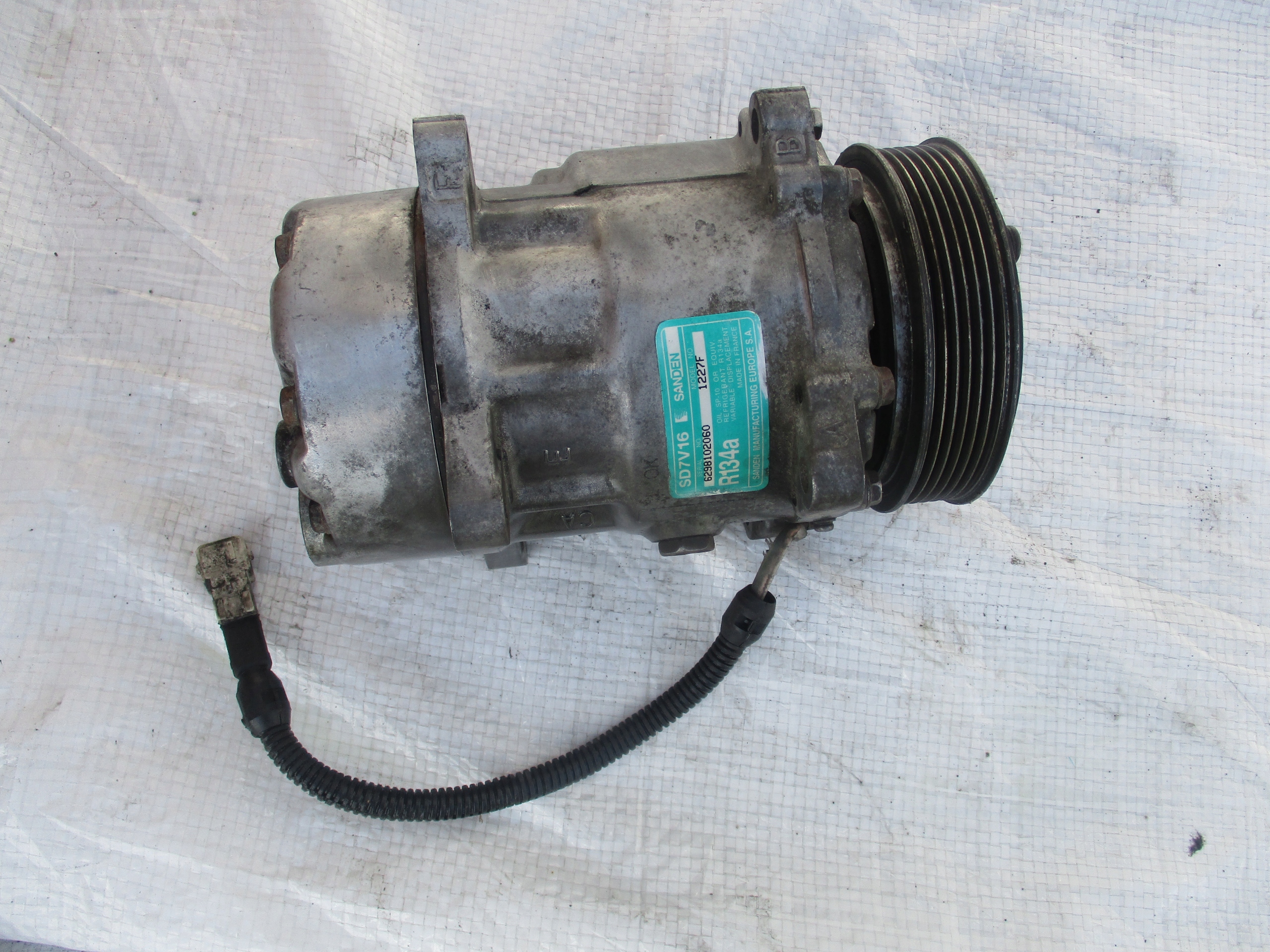 SD7V16 1227F - КОМПРЕСОР КОНДИЦІОНЕРА PEUGEOT CITROEN FIAT 2.0 HDI