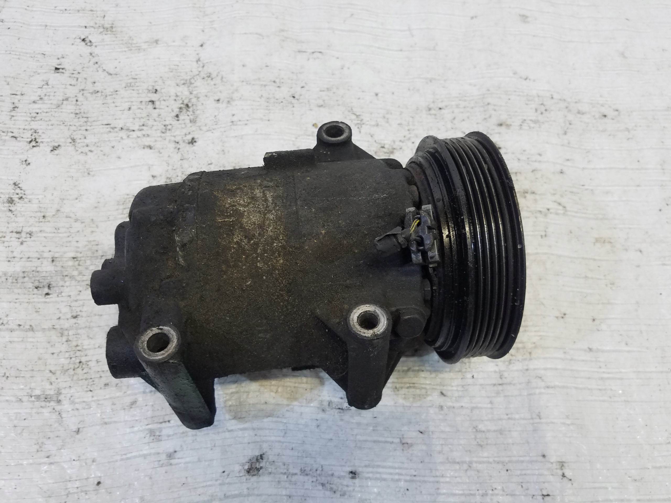 Компрессор кондиционера QASHQAI J10 1.5 DCI