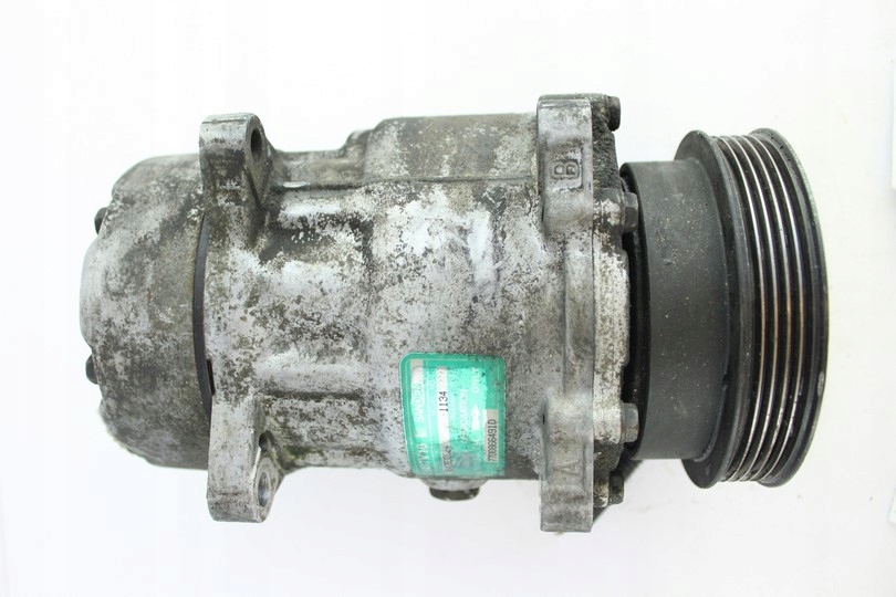 КОМПРЕССОР КОНДИЦИОНЕРА RENAULT 7700866491D