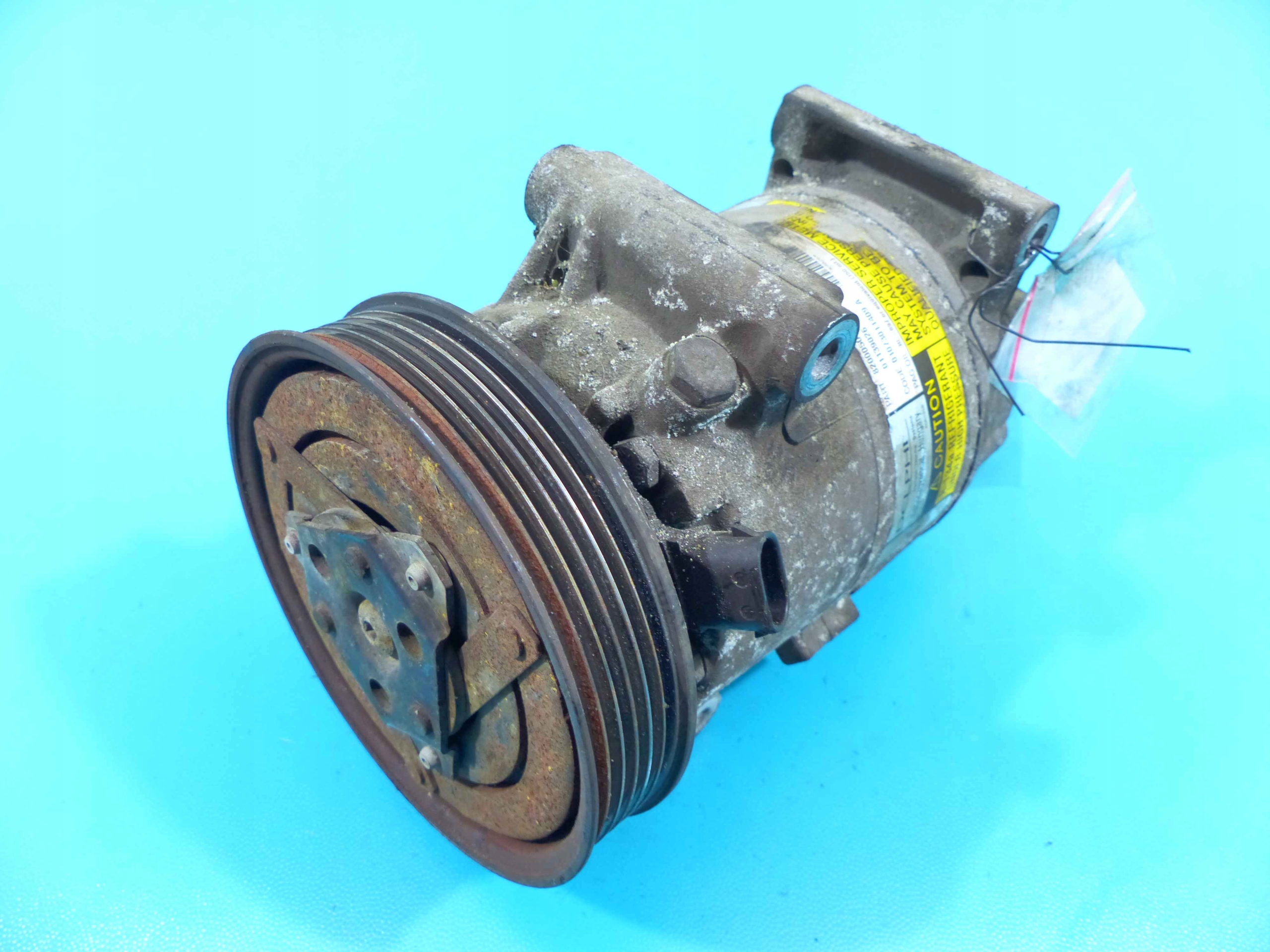 8200050141 - КОМПРЕСОР КОНДИЦІОНЕРА RENAULT MEGANE II 1,6 16V