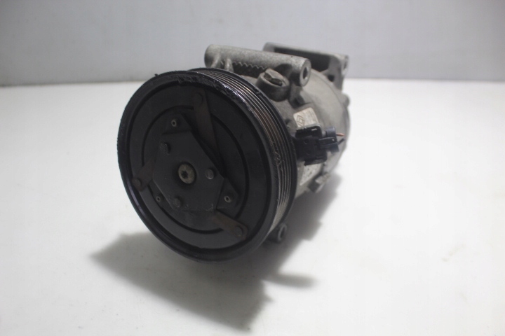 КОМПРЕССОР КОНДИЦИОНЕРА RENAULT MEGANE II 1.6
