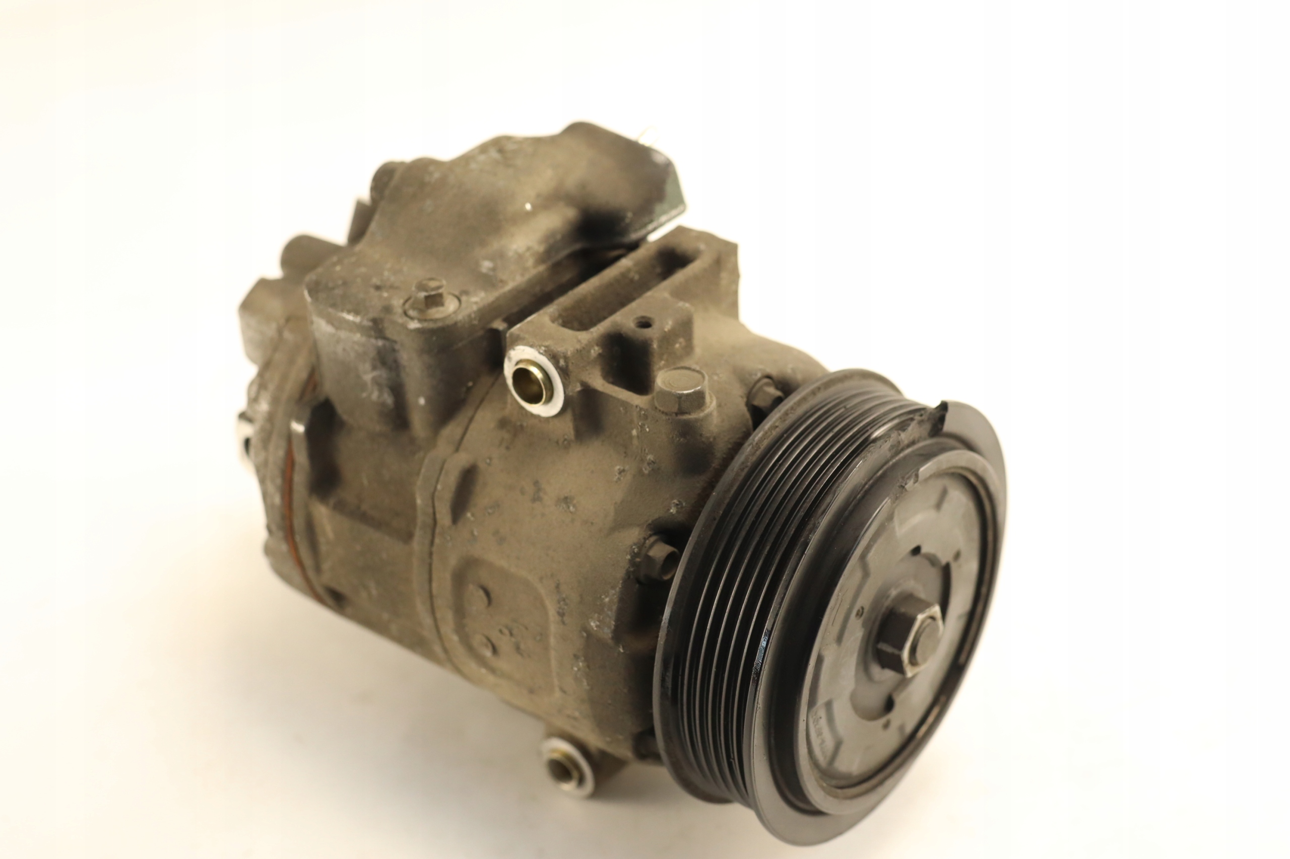 КОМПРЕССОР КОНДИЦИОНЕРА SEAT CORDOBA II 6Q0820803J