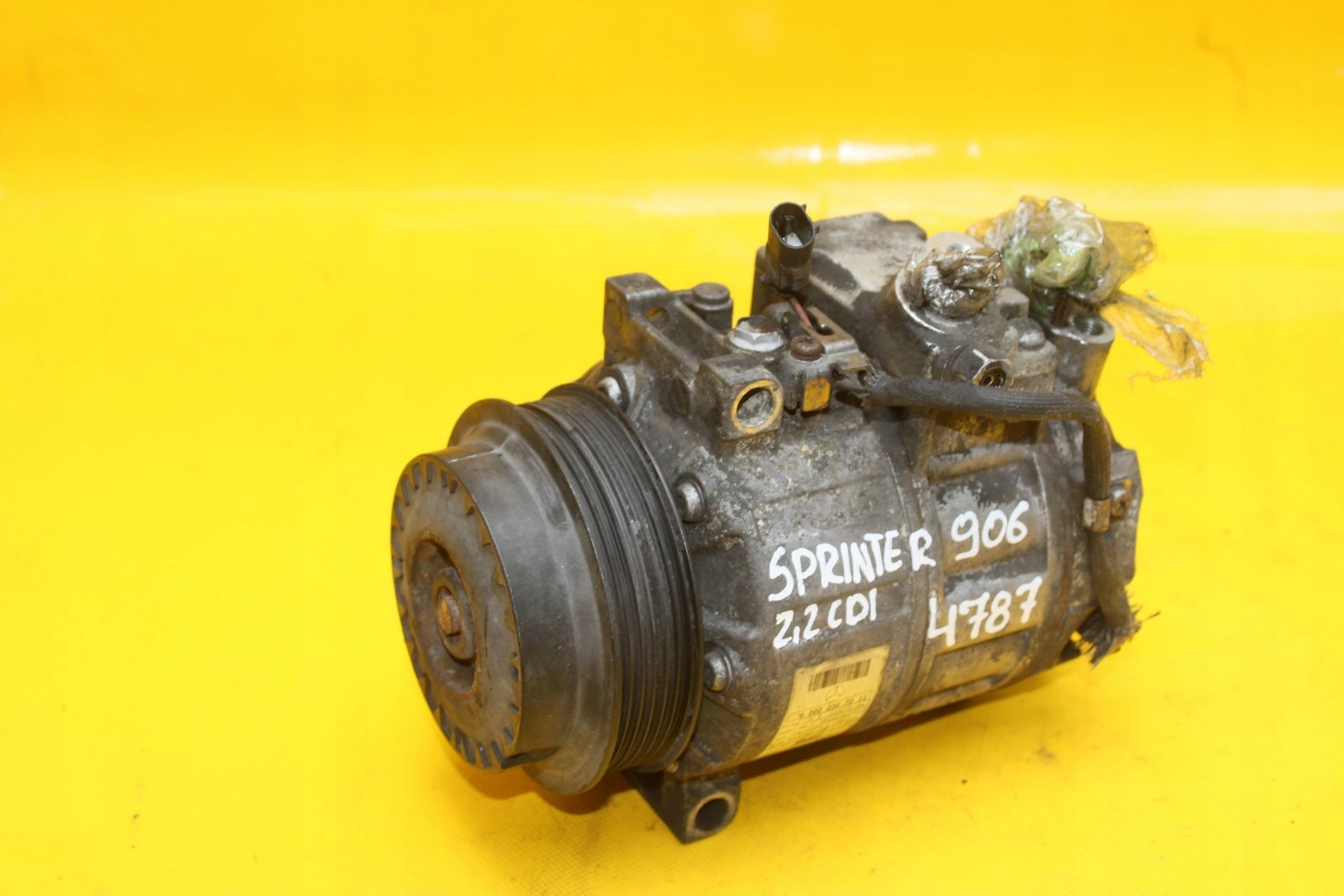 Компрессор кондиционера SPRINTER 2.2 A0022307211