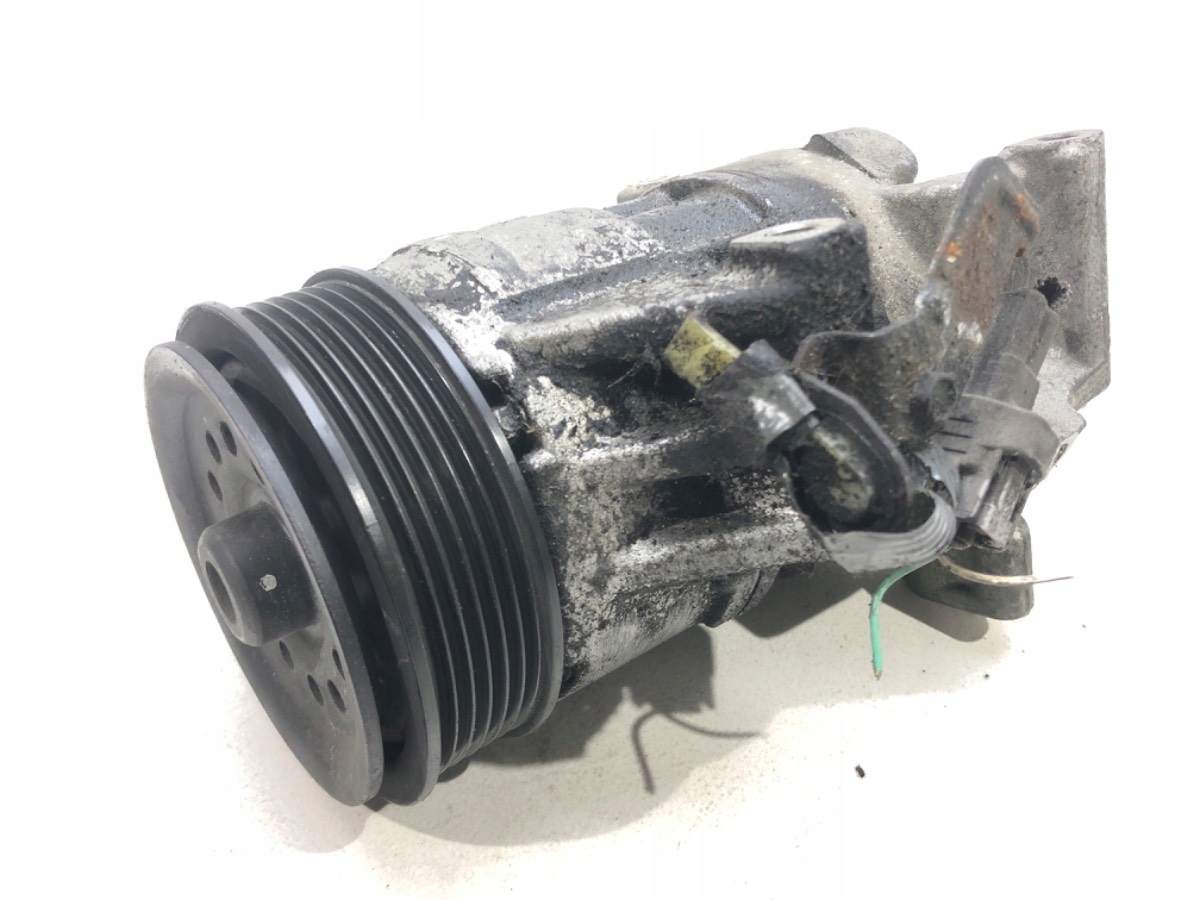 1.3VVT-i - Компресор кондиціонера TOYOTA YARIS 05-14 1.3 VVT-i